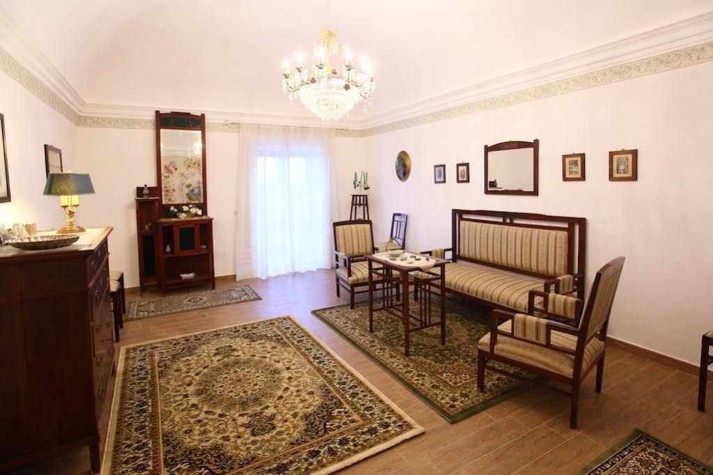 Agriturismo Serrafiori Casa Serrafiori Luaran gambar