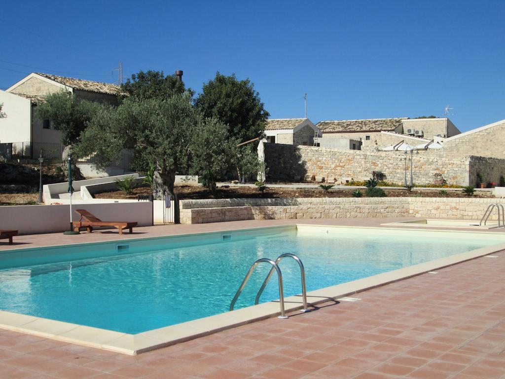 Agriturismo Serrafiori Casa Serrafiori Luaran gambar